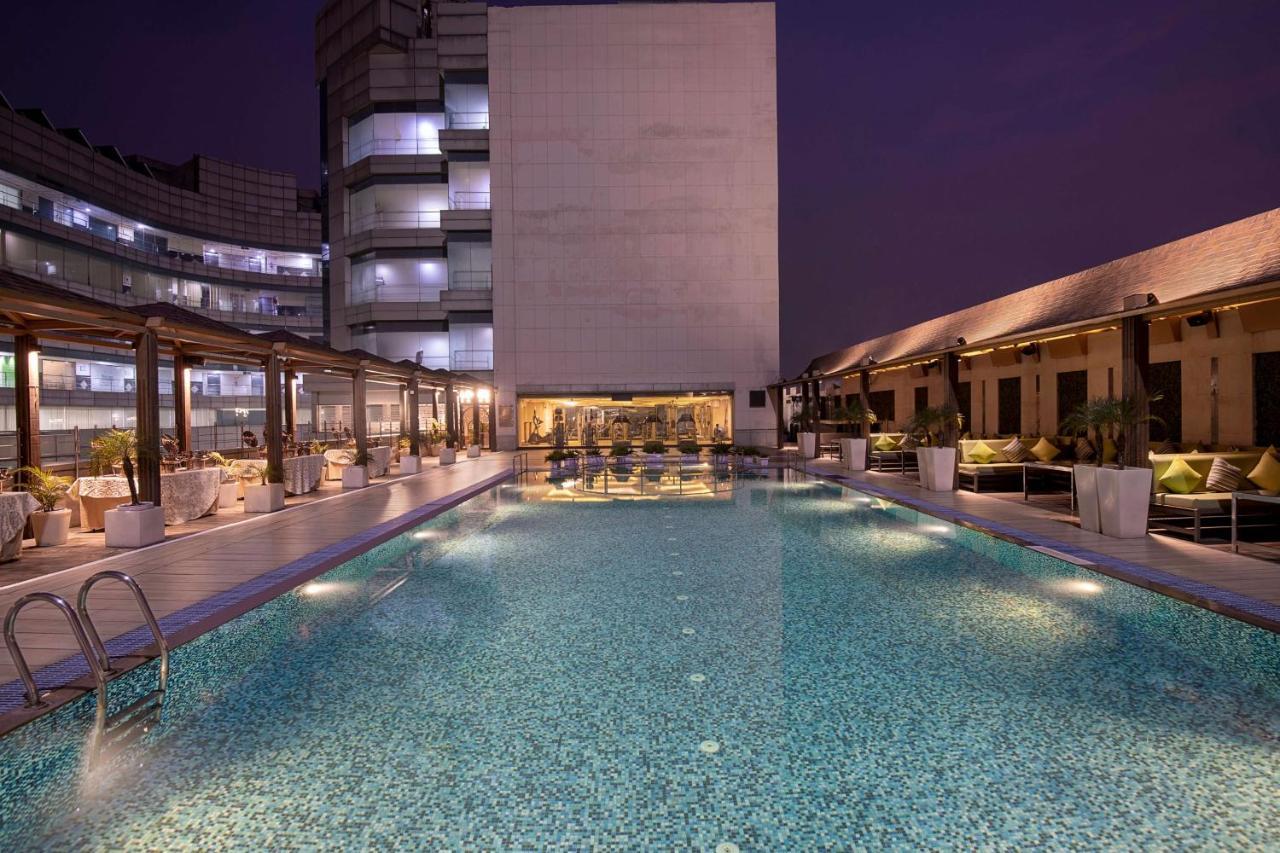 Отель Radisson Blu Kaushambi Delhi Ncr Газиабад Экстерьер фото